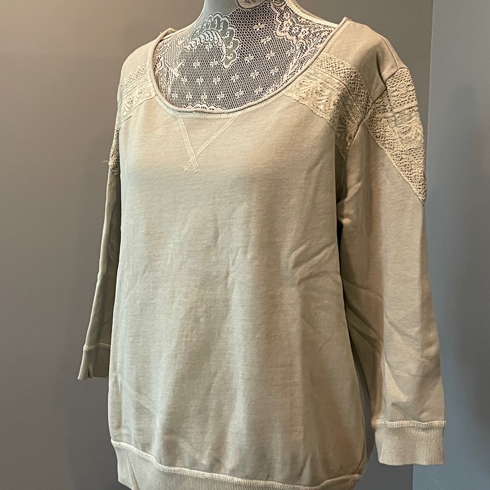 NWT American Eagle Crew Neck Sweatshirt - Picture 3 of 9